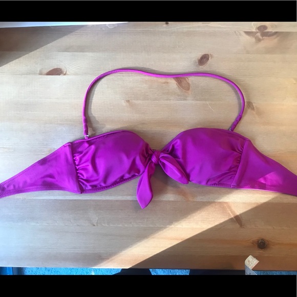 2 for $10!🌸 Victoria’s Secret bikini top - Picture 2 of 5